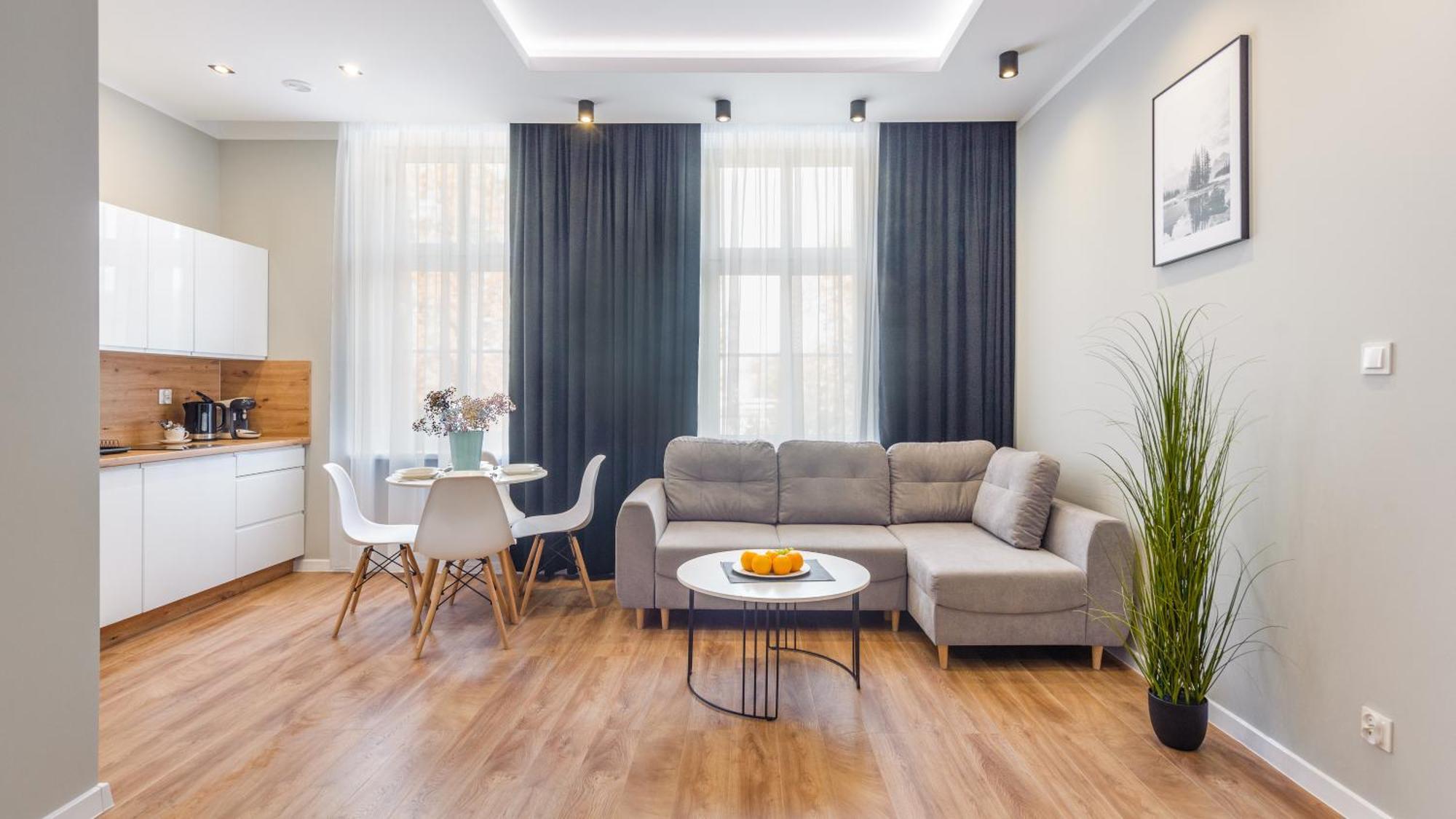 Apartment Pink 4ab - *