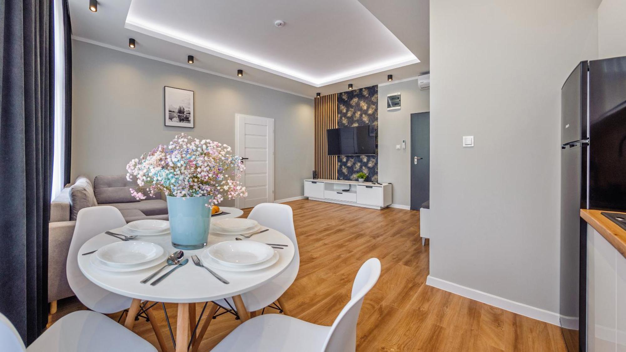 Apartment Pink 4ab -